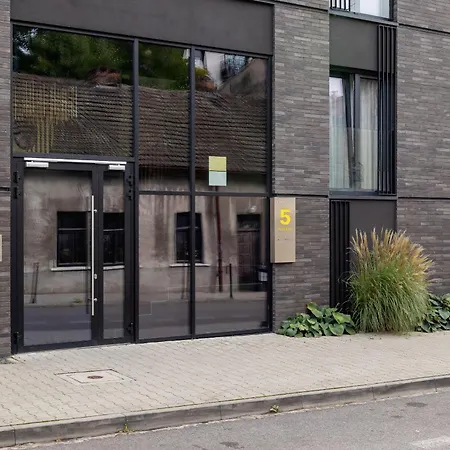 Brick House With Terrace Podskale Cracow By Renters Апартаменты *